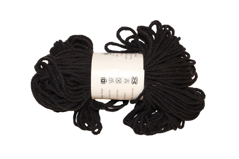 CFARM 3 PLY BULKY FINE MARINO BLACK ROSE