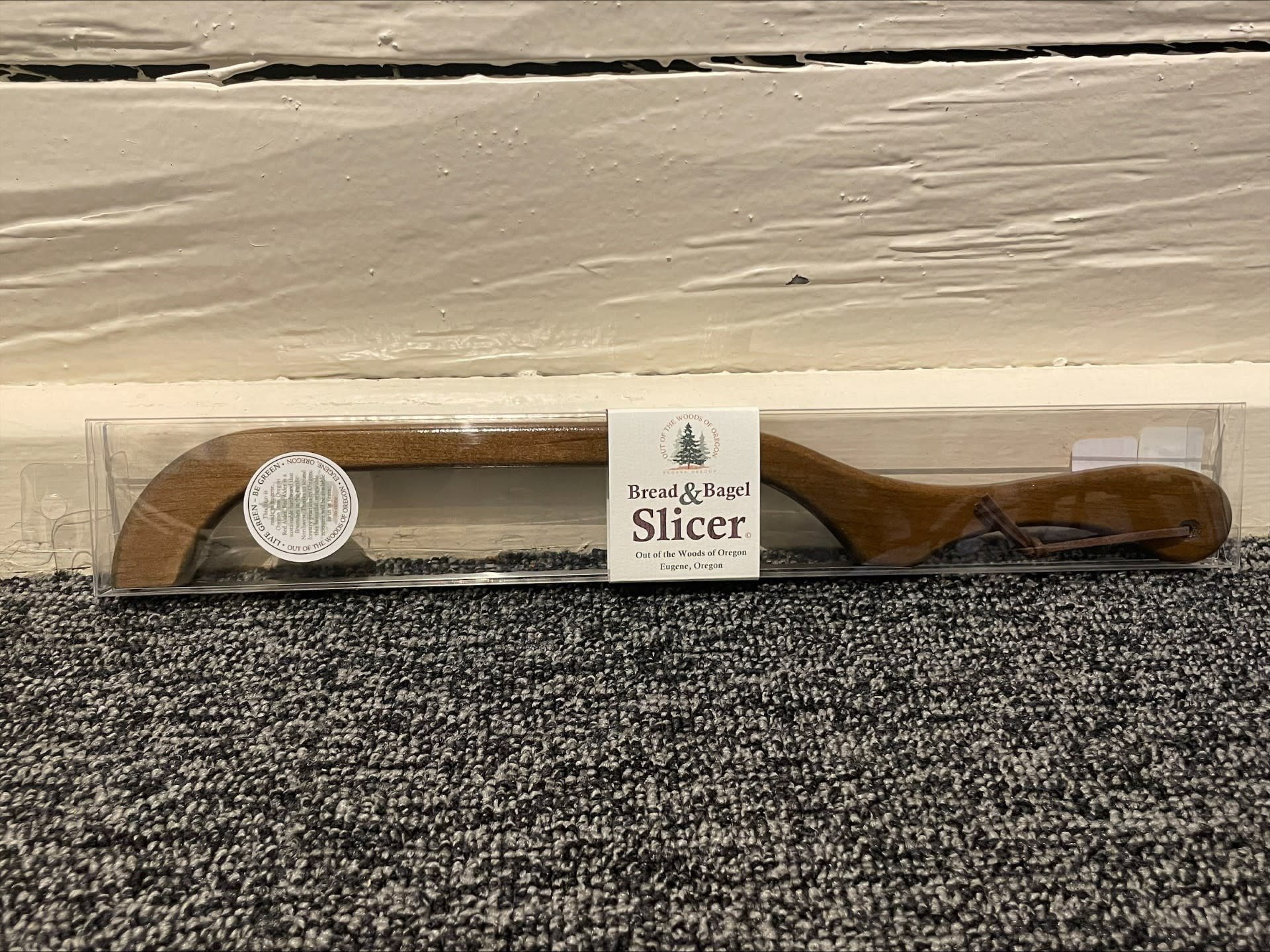 OUTOR Bread and Bagel knife