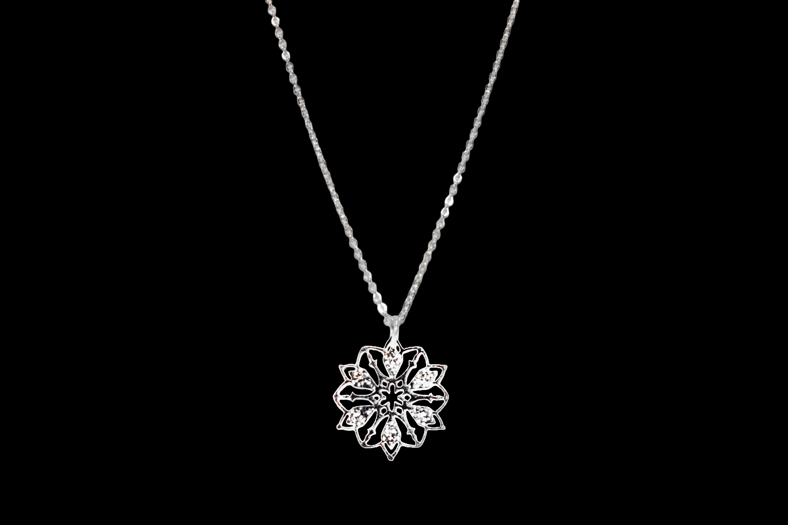 GOOSE Tiny Snowflake Necklace