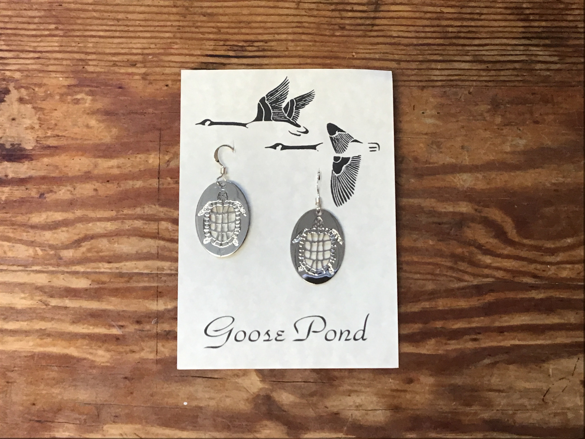 GOOSE Turtle Earring