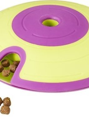 outward hound dog treat maze