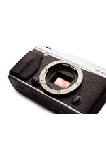 Digital SLR and Mirrorless Camera Sensor Cleaning