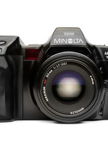 Minolta Minolta Maxxum 7000i 35mm SLR w/35-70mm AF Lens