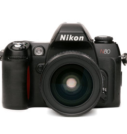 Nikon Nikon N80 35mm SLR w/28-200mm lens Semester Rental