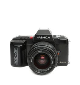 Yashica Yashica 200-AF 35mm SLR w/28-70mm Lens