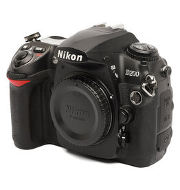 Nikon Nikon D200 digital SLR camera body