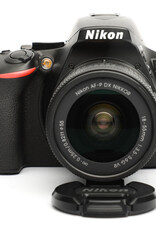 Nikon Nikon D5600 Digital SLR Camera w/18-55 lens Semester Rental
