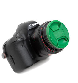 55mm Green Center Pinch Lens Cap