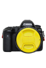 77mm Yellow Center Pinch Lens Cap