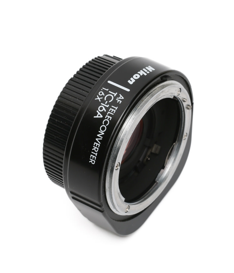 Nikon ニコン TC-16A X-77 Amazon.com : Nikon TC-16A AF Teleconverter (1.6X) : Camera