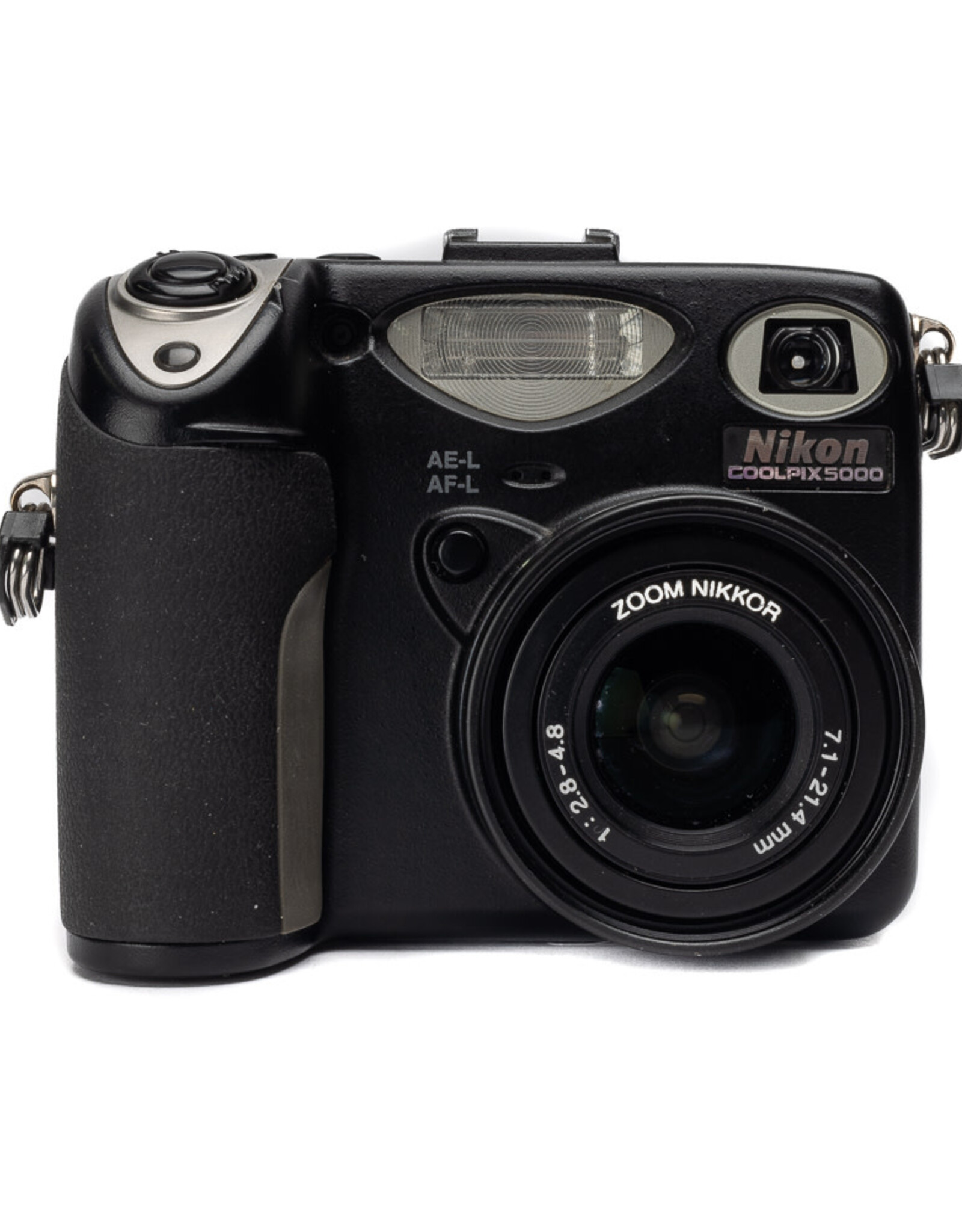 Nikon Nikon COOLPIX 5000 5.0MP Digital Camera