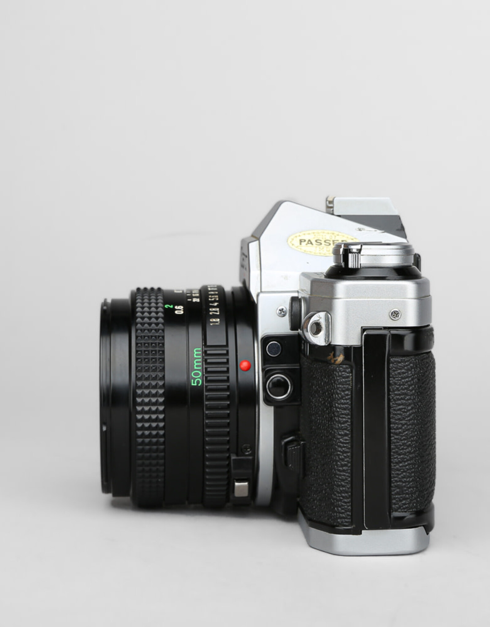 Canon Canon AE-1 35mm SLR Film Camera w/50mm f1.8