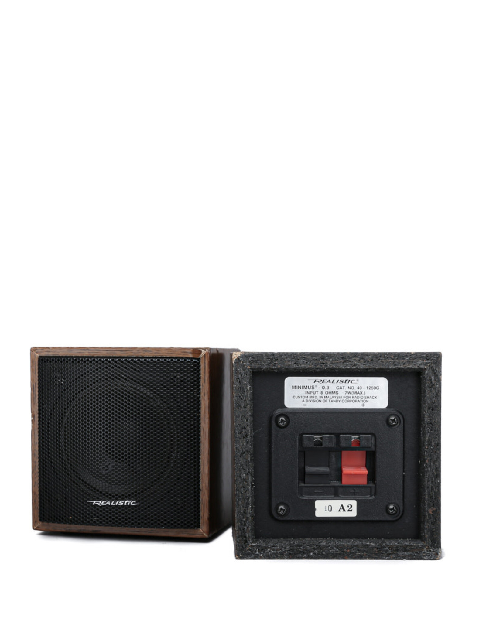 Realistic Realistic Minimus 0.3 Speaker Pair, Wood Grain
