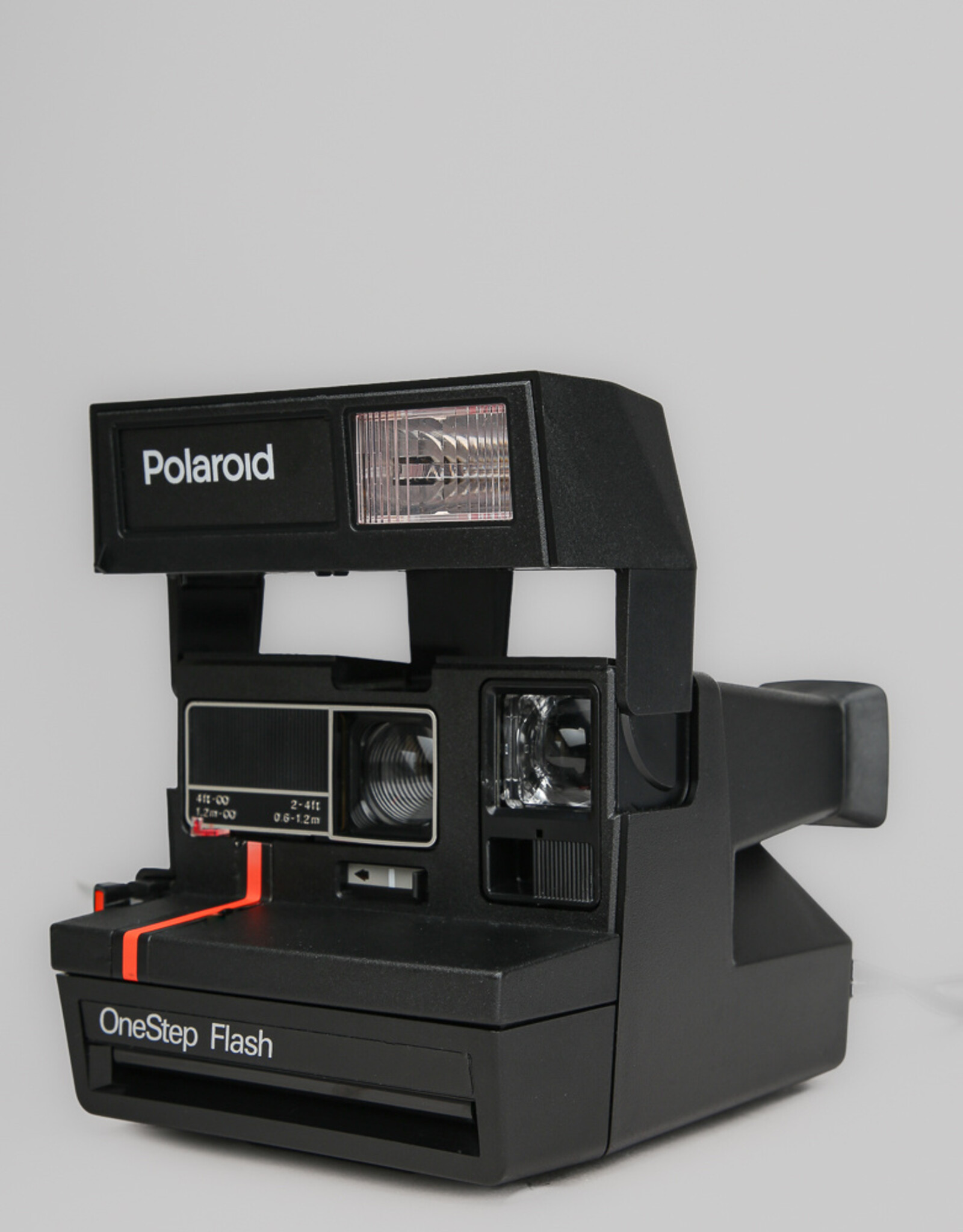 Polaroid Polaroid One Step Flash 600 Point & Shoot Film Camera
