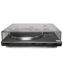 NAD NAD 5020A Fully Automatic Belt Drive Turntable
