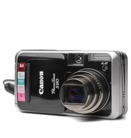 Canon Canon PowerShot S80 Digital Point & Shoot Camera (2005)