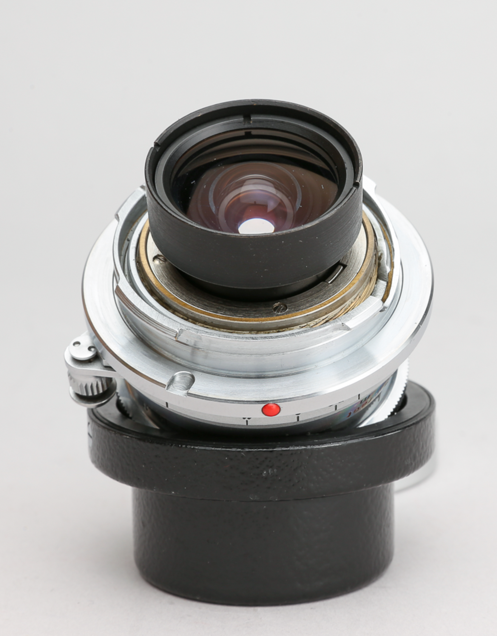 Leica Leica Super Angulon 21mm F/4 Wetzlar w/ IWKOO Hood & Cracked Viewfinder