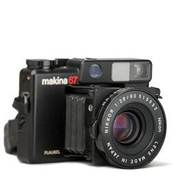 Nikon Plaubel  Makina 67 Medium Format Film Camera