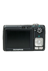 Olympus Olympus FE-240 Digital Point and Shoot Camera
