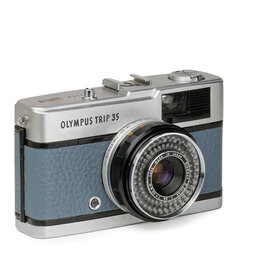 Olympus Olympus Trip 35 40mm f2.8 35mm Rangefinder Camera Silver w/Blue Leather
