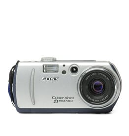 Sony Sony Cyber-shot DSC-P50 Point & Shoot Digital Camera
