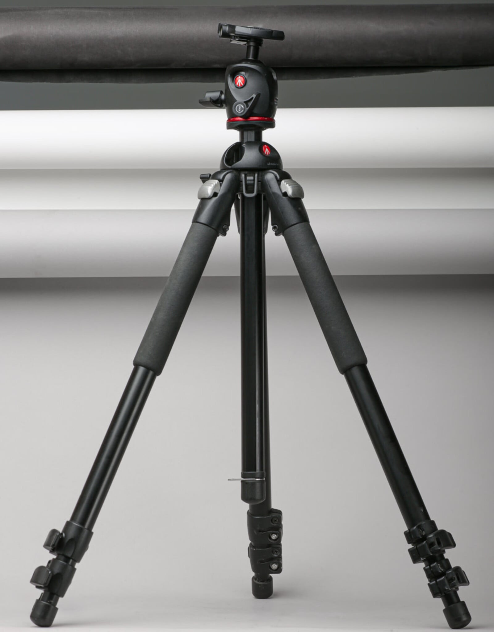 Manfrotto Manfrotto 3021BPRO Tripod w/Deluxe Ballhead - Acme