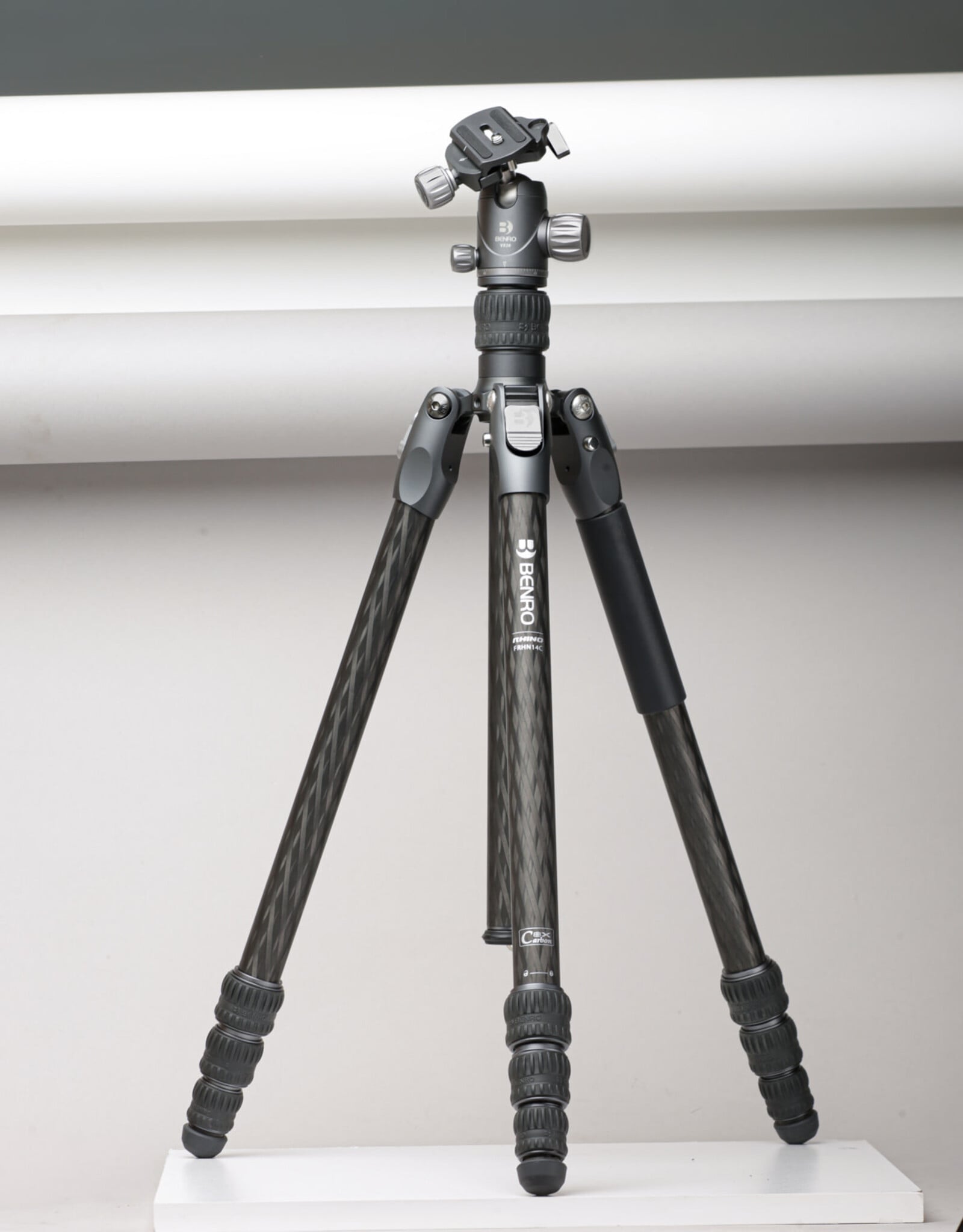 Benro Benro Rhino Carbon Fiber Tripod w/ VX20 Ball Head
