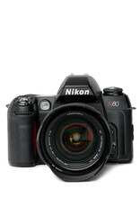 Nikon Nikon N80 35mm SLR Camera w/28-200mm Lens