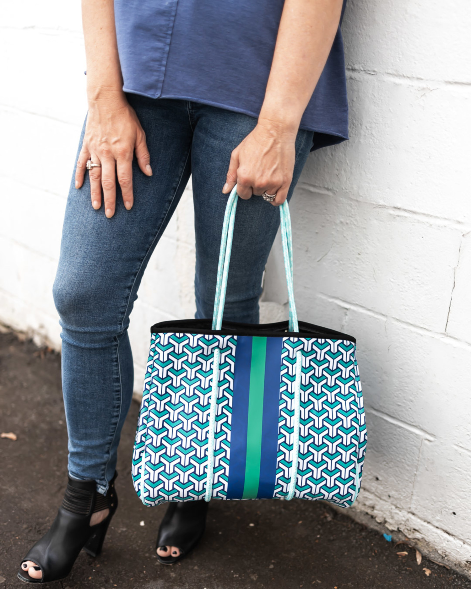 parker and hyde handbags