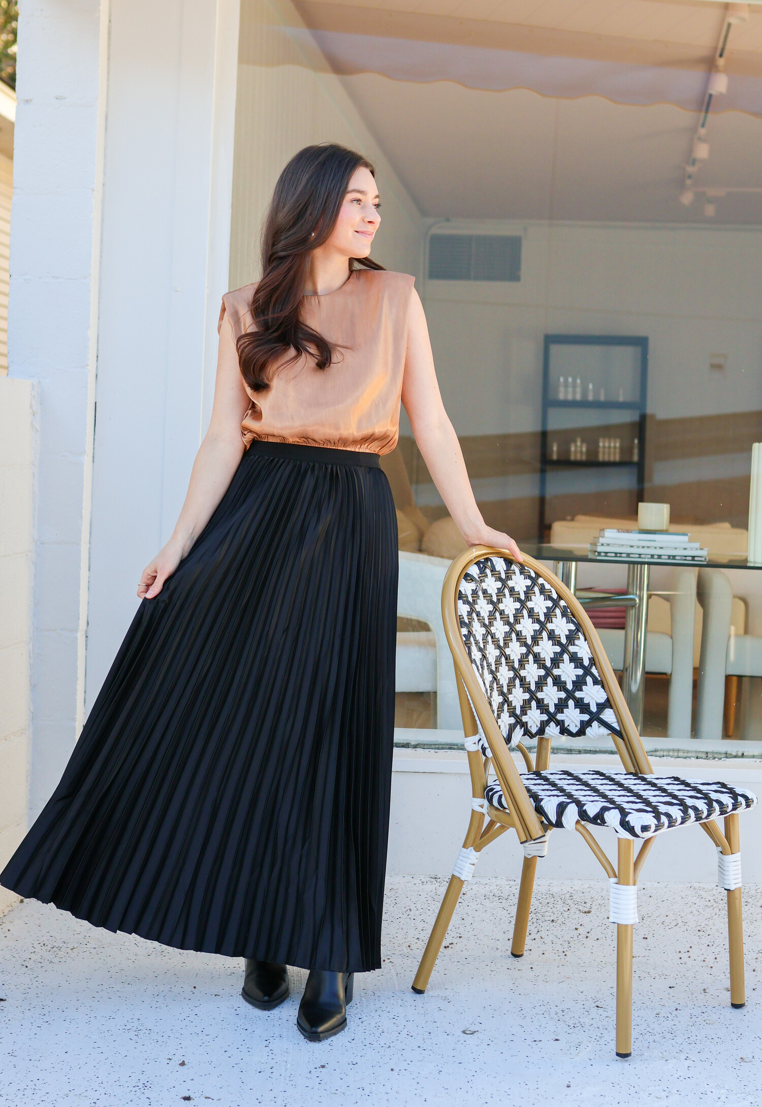 Black Pleated Long Midi Length Knit Skirt – The Runway Company