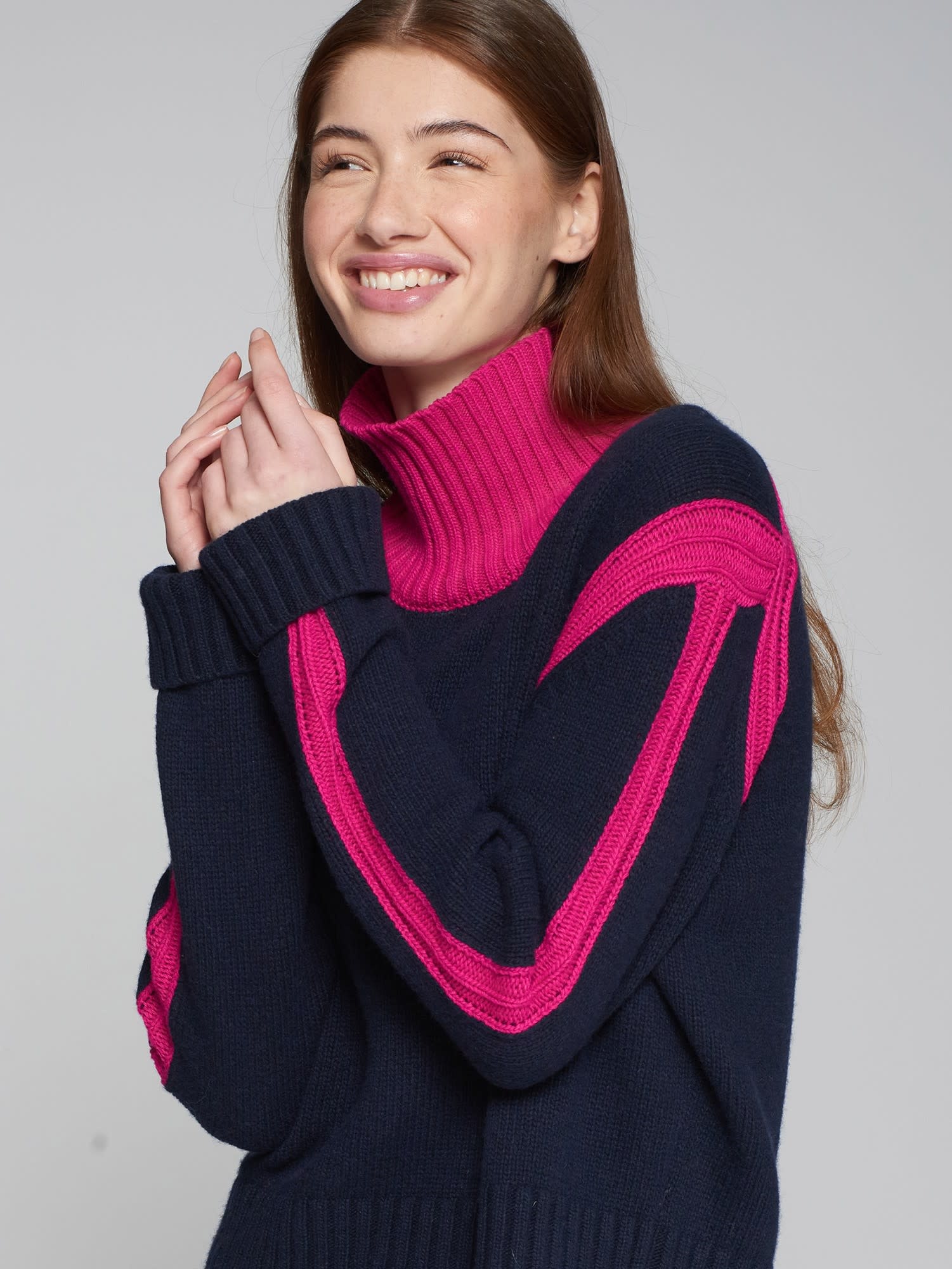 Colorblock Turtleneck Sweater Tulips in Little Rock