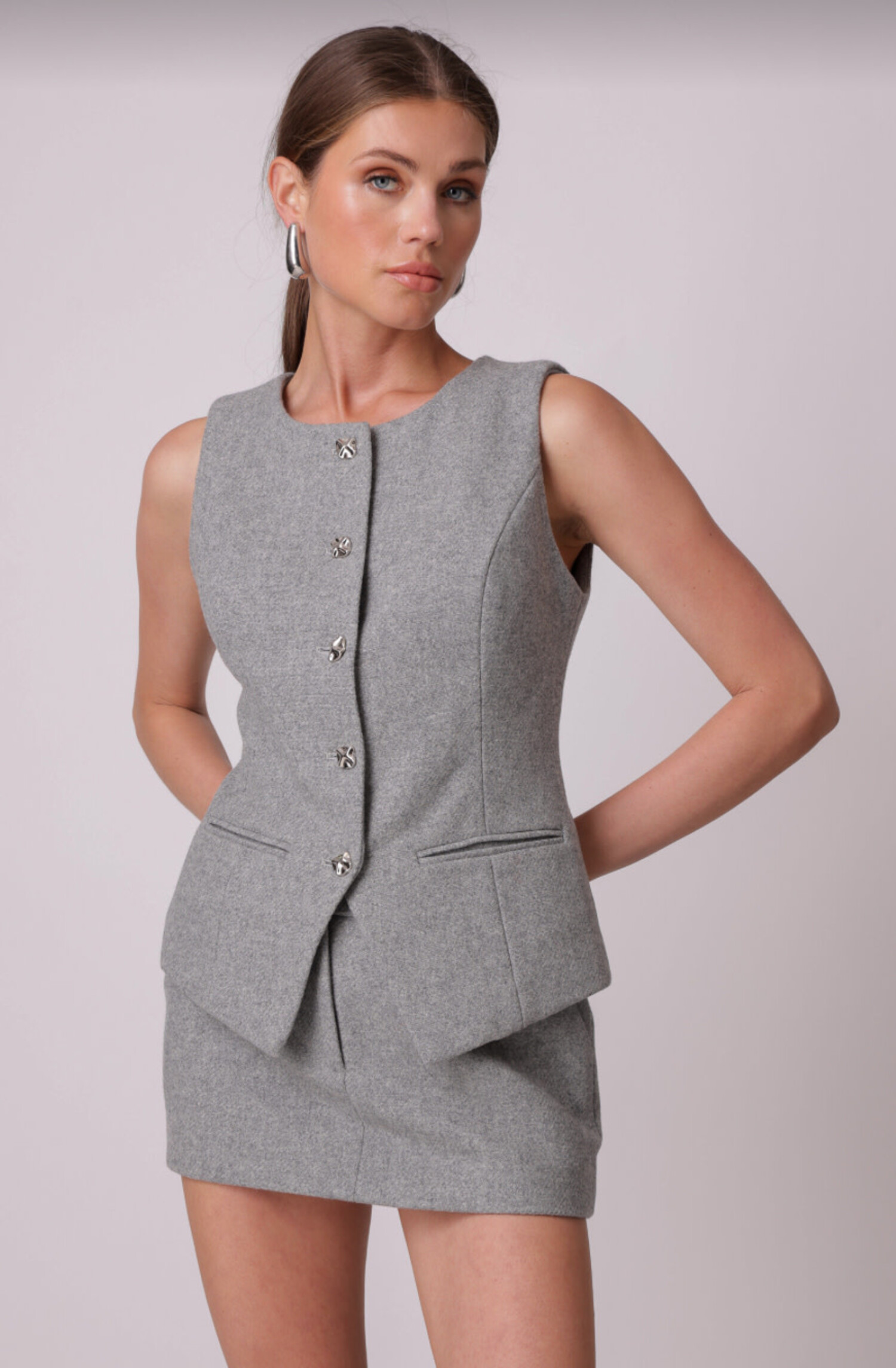 【タグ付】ANDRÉSD　tulle vest all in one dress Damson Vest - Tulips in Little Rock
