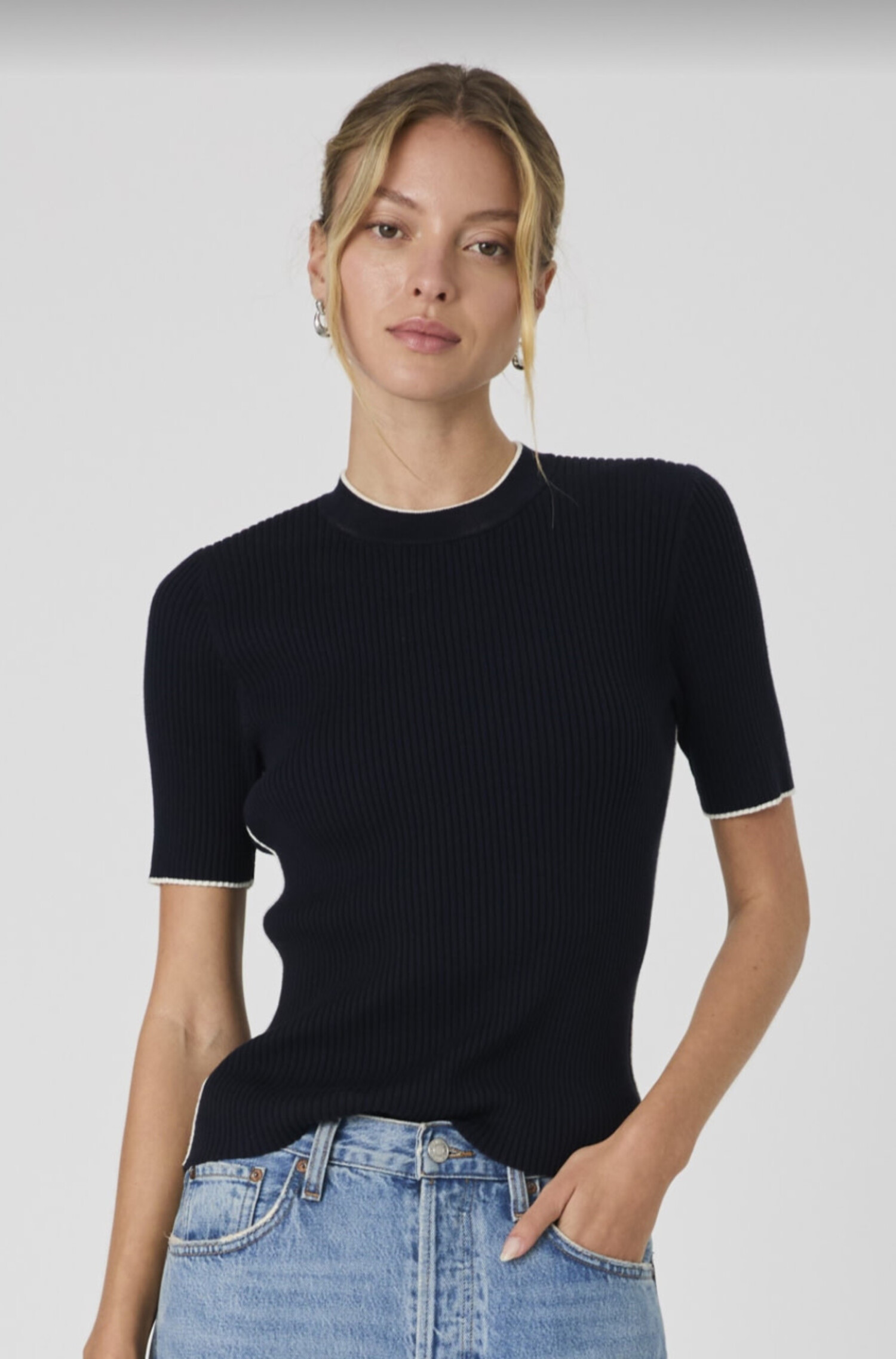 LACOZY Womens Summer Short Sleeve Tops V Neck Ribbed Knit Polo Sweater Shirts Casual Lightweight Pullover Shirt 2025 Wgojb