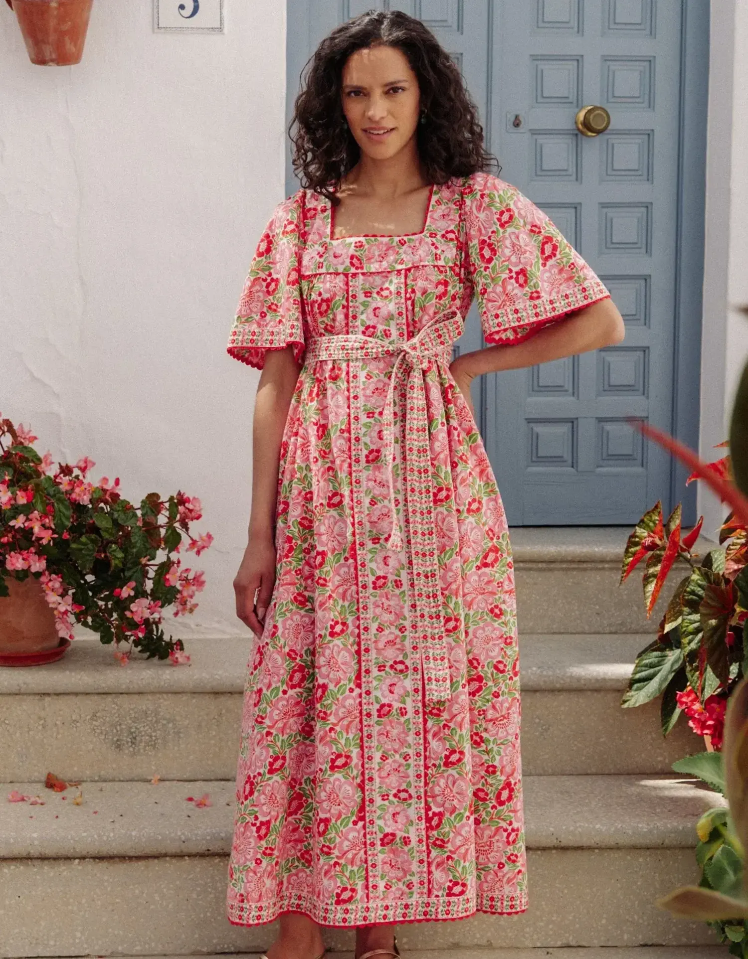[SOMEWHERE BUTTER]★24FW★韓国人気★Vintage Flower Dress SOMEWHERE BUTTER]☆24FW☆韓国人気☆Vintage Flower Dress