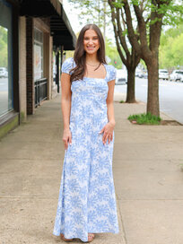 Maxi + Midi Dresses - Tulips in Little Rock