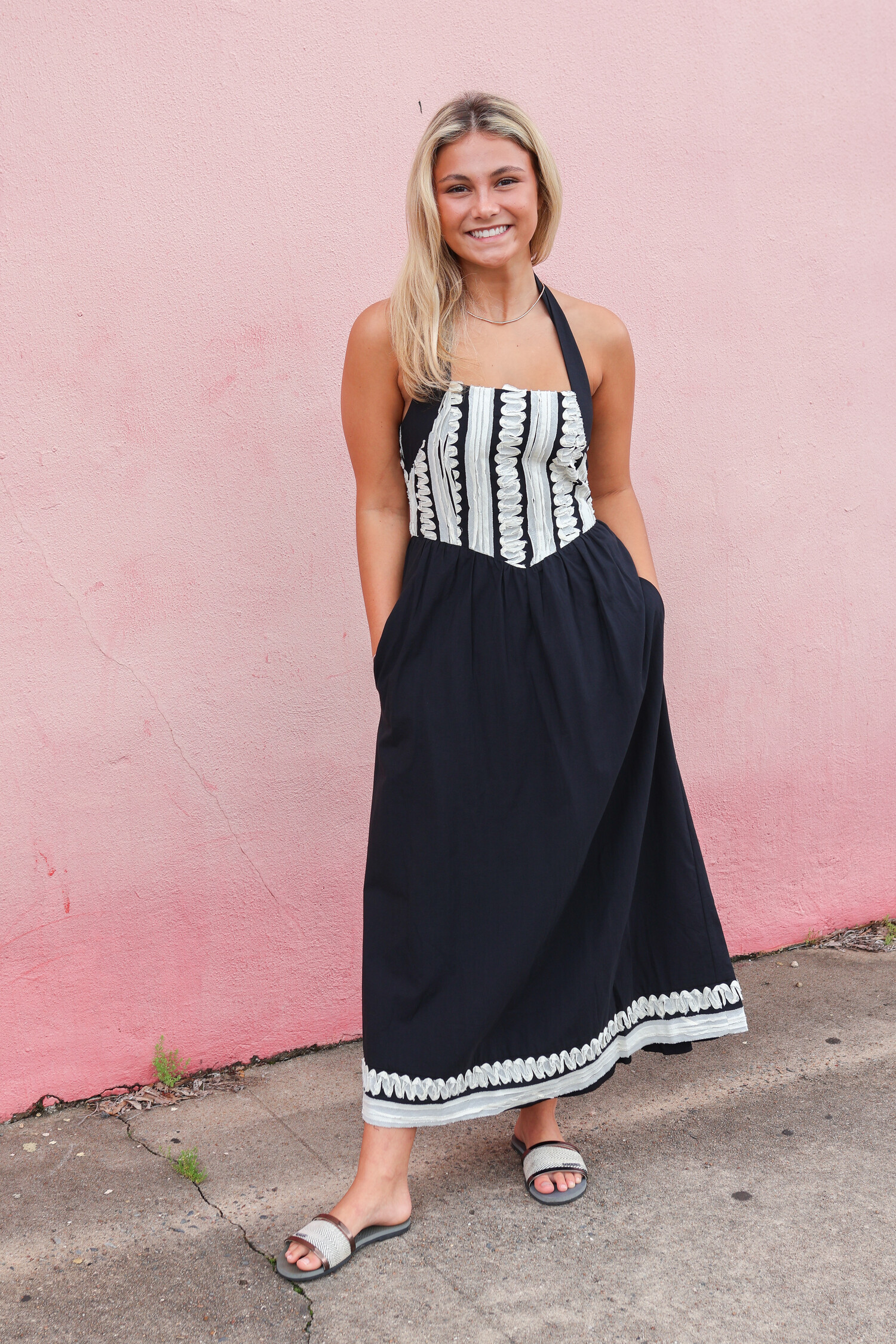 Fernanda Halter Dress - Tulips in Little Rock