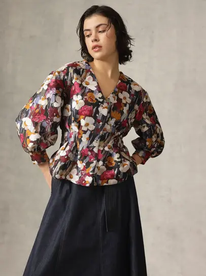 週末価格 Bibiy. EMILY FLOWER BLOUSE Bibiy. EMILY FLOWER BLOUSE