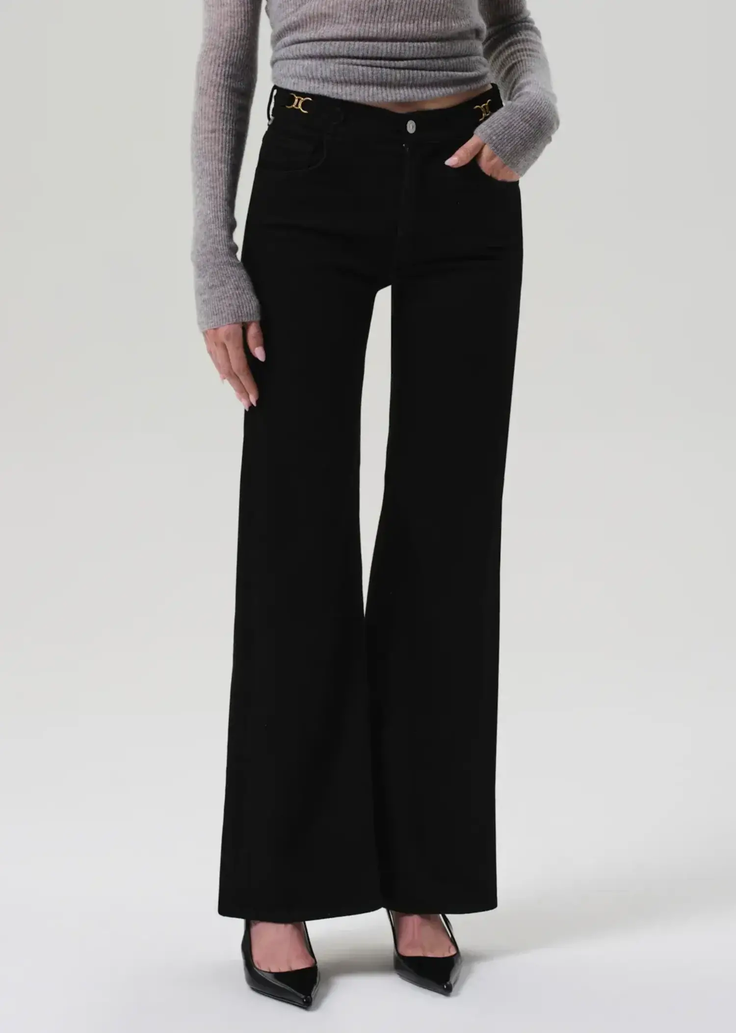 Kimberly Flare Jeans - Tulips in Little Rock