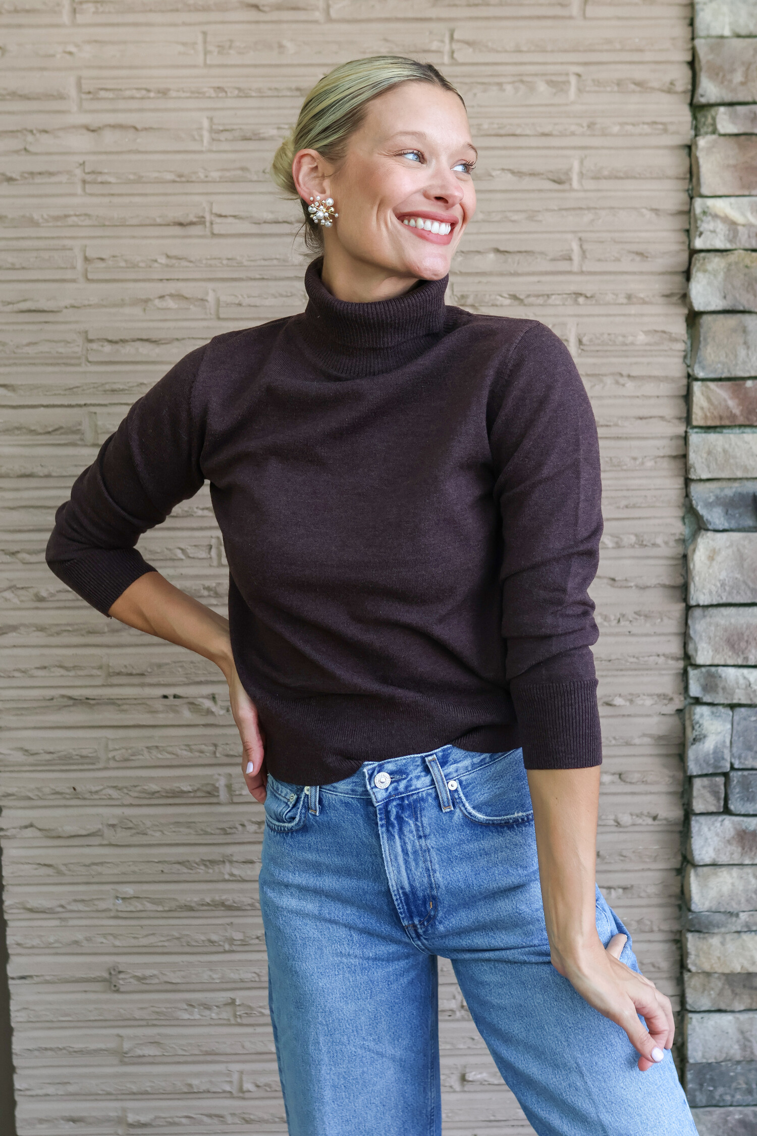 Dylan Turtleneck Sweater - Tulips in Little Rock