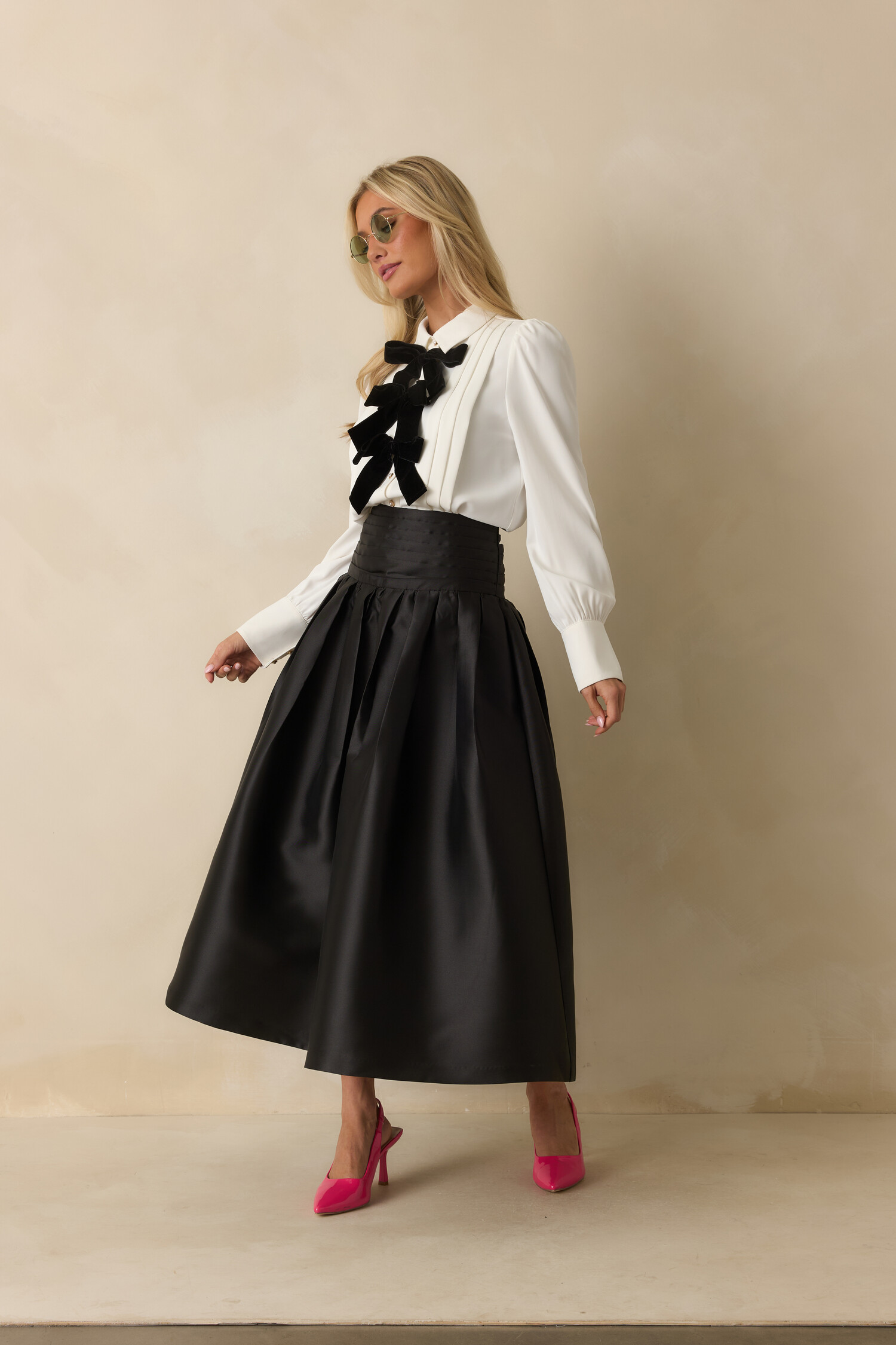 Shelby Bow Blouse - Tulips in Little Rock