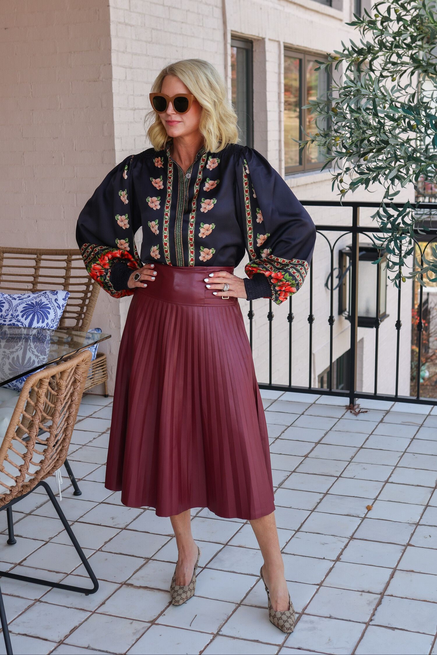 Emily Blouse - Tulips in Little Rock