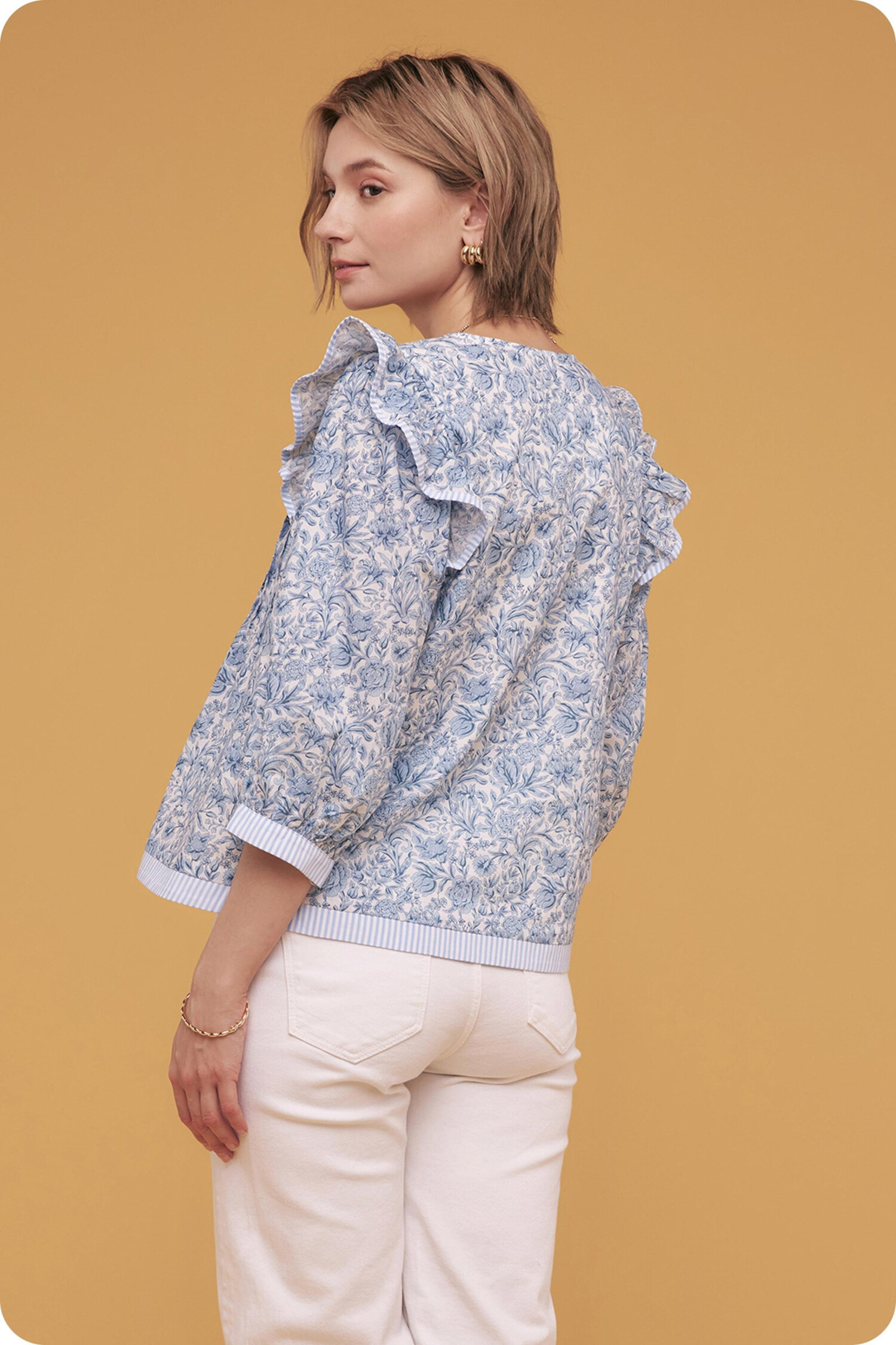 Marcy Blouse - Tulips in Little Rock