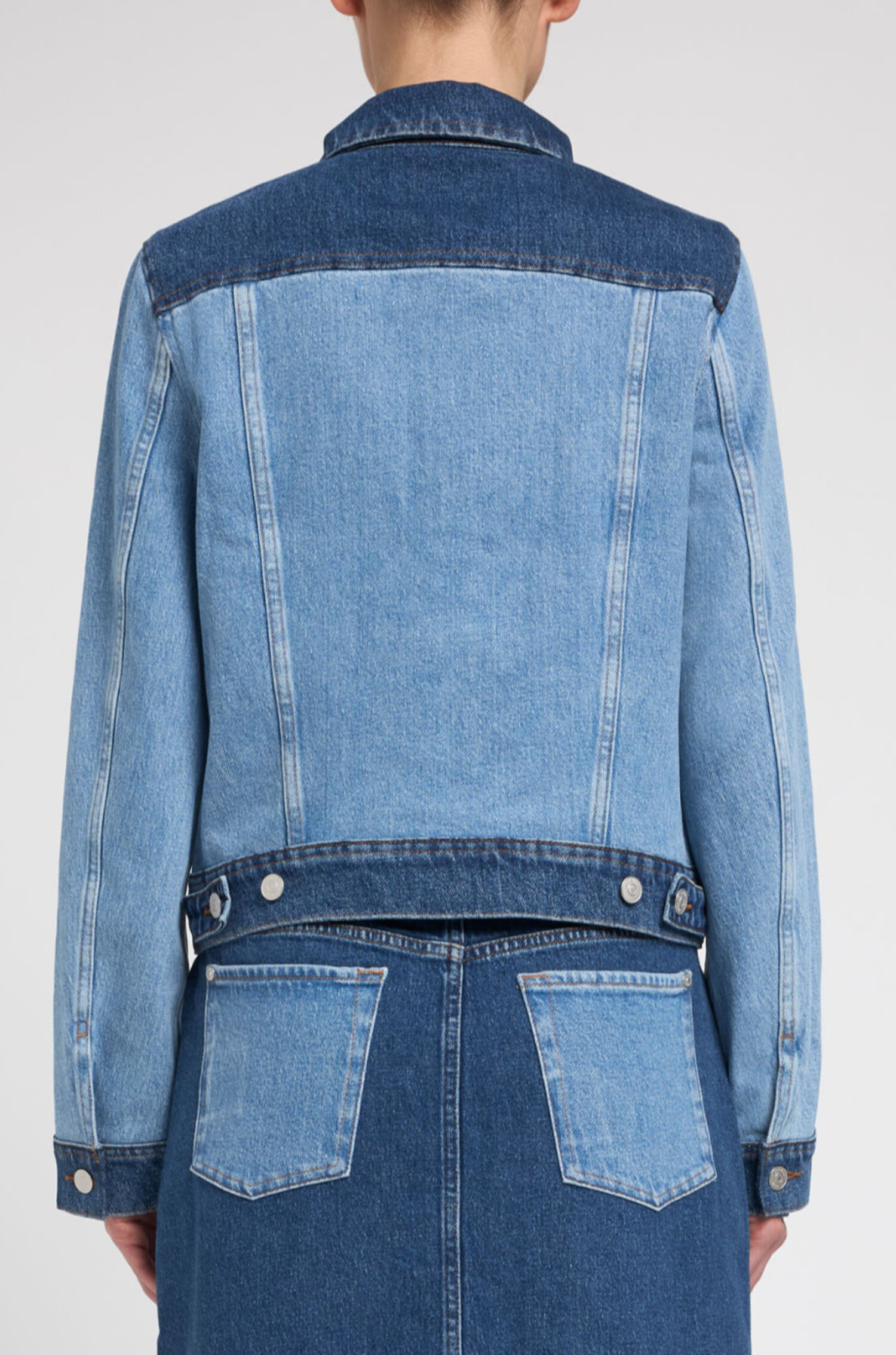 Aldi Trucker Jacket - Tulips in Little Rock
