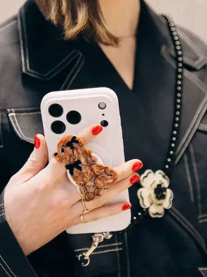 Phone Accessories - Tulips in Little Rock