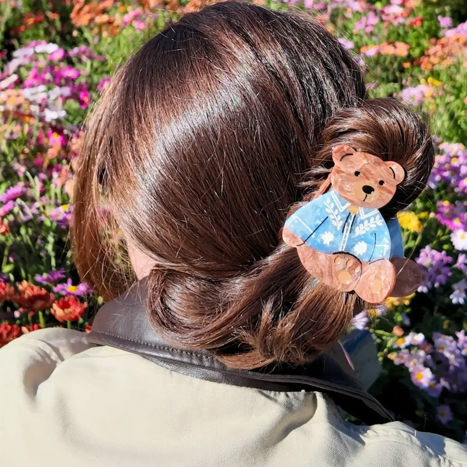 ブラウニーベアクロック Western Teddy Hair Clip - Tulips in Little Rock
