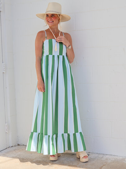 green emerald velvet dress Tcec Green Sleeveless Cotton Button Front Dress main image 0