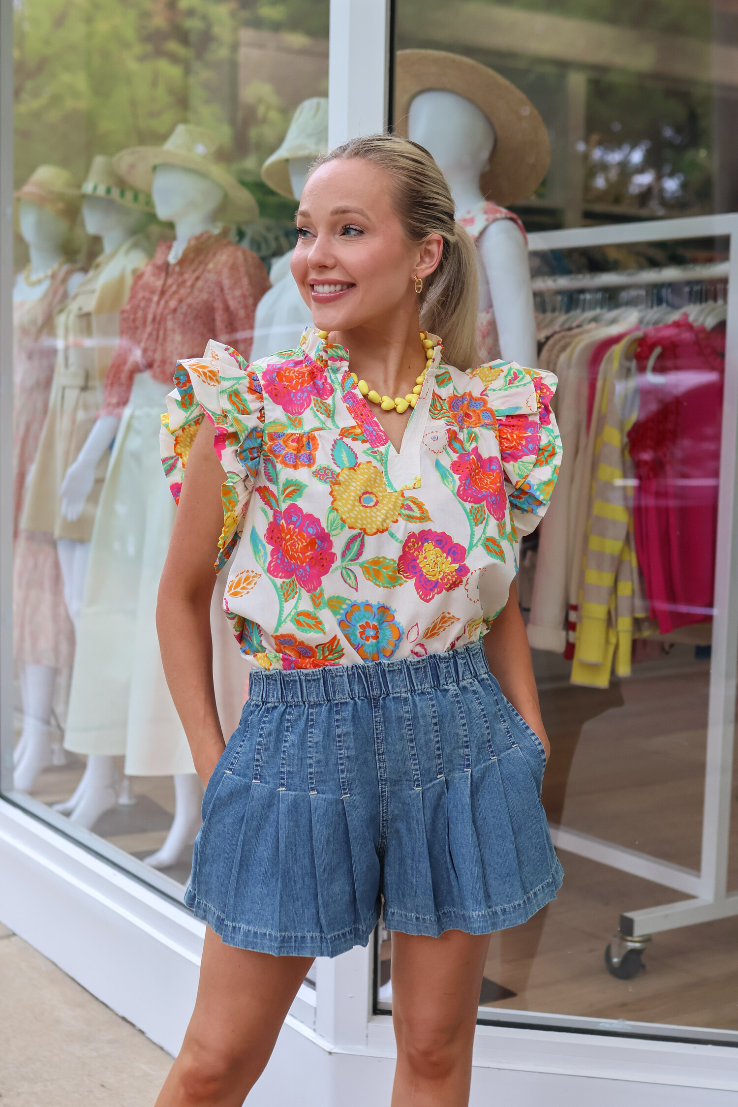 bibiy 新品IRIS RUFFLE TOP Iris Ruffle Top - Cream | Fashion Nova