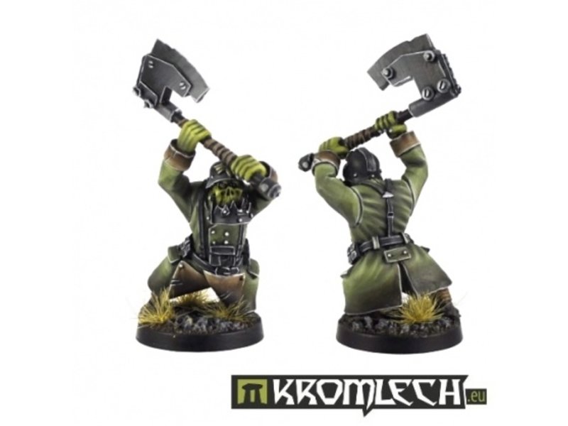 Kromlech Orc with Two Handed Axe