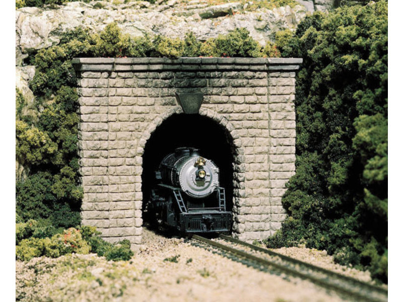 Woodland Scenics Woodland Scenics Tunnel Portal - Cutstone, Single (N) (2/Pk) C1153