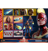 Hot Toys Captain Marvel (Deluxe Version) Sixth Scale Figure - Captain Marvel (Hot Toys)